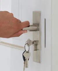 Super Locksmith Service Riverside, CA 909-587-6858 Super Locksmith Service Riverside, CA 909-587-6858 - re-key-locks